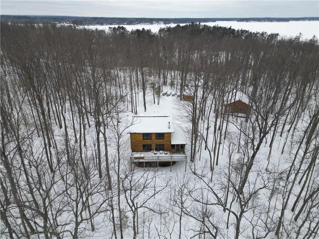 10471 Scarlet Tanager Lane, Hayward, WI 54843