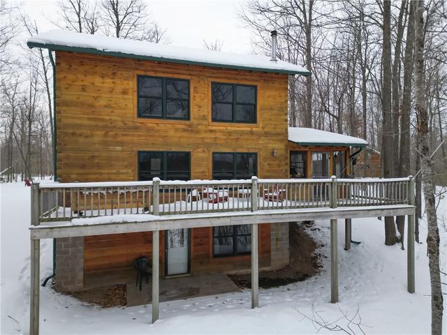 10471 Scarlet Tanager Lane, Hayward, WI 54843