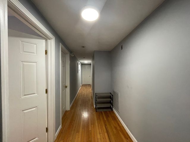 48 Derby St 1, Somerville, MA 02144