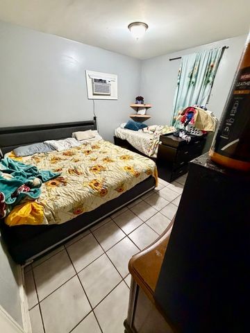 74 Chestnut St, Chelsea, MA 02150