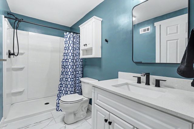 1725 Kreft Street Ne, Grand Rapids Twp, MI 49525