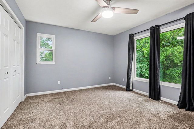 1725 Kreft Street Ne, Grand Rapids Twp, MI 49525