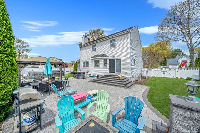 12 Orange Avenue, Port Jefferson, NY 11776