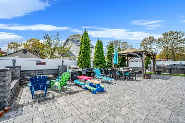 12 Orange Avenue, Port Jefferson, NY 11776