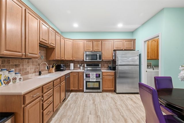 1004 Park Place Ln 1004, Cecil, PA 15317