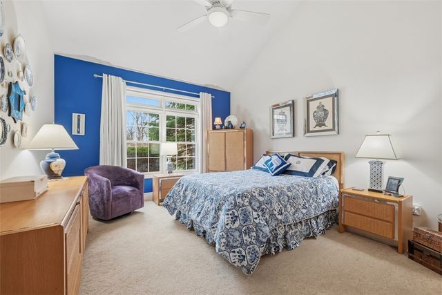 1004 Park Place Ln 1004, Cecil, PA 15317