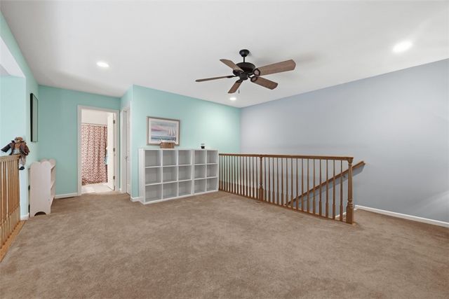 1004 Park Place Ln 1004, Cecil, PA 15317