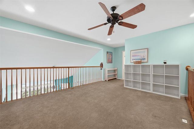 1004 Park Place Ln 1004, Cecil, PA 15317