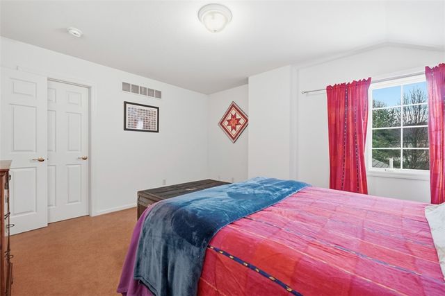 1004 Park Place Ln 1004, Cecil, PA 15317