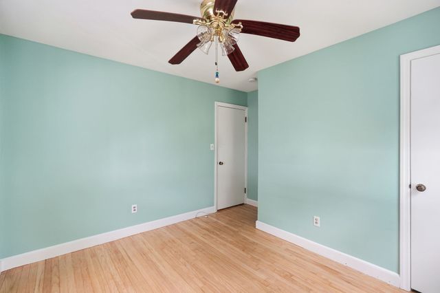 40 W Belmont St, Ludlow, MA 01056