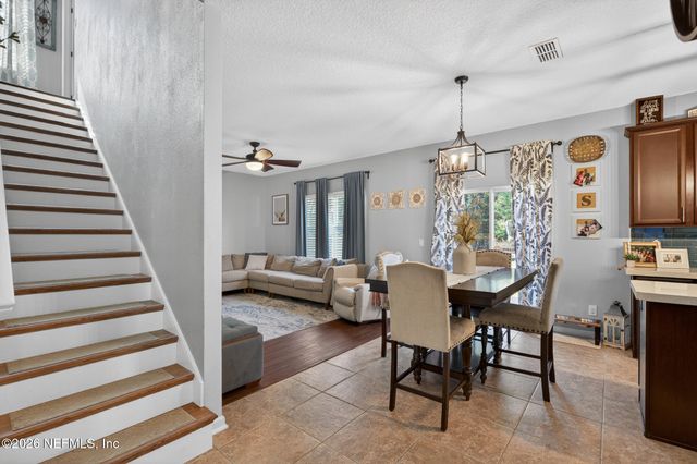 813 SUNNY STROLL Drive, Middleburg, FL 32068