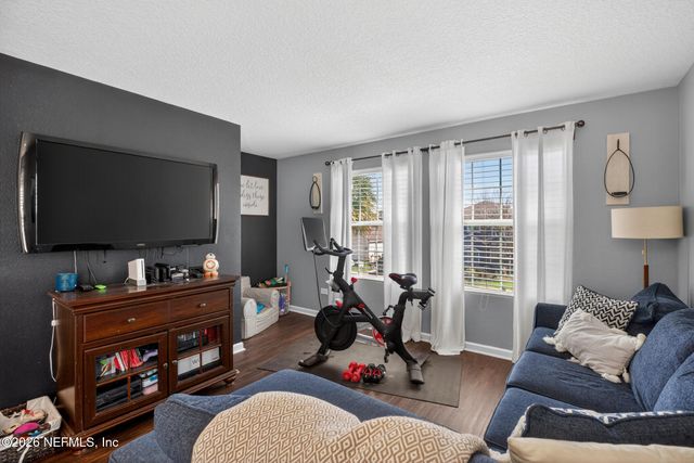 813 SUNNY STROLL Drive, Middleburg, FL 32068