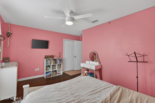 813 SUNNY STROLL Drive, Middleburg, FL 32068