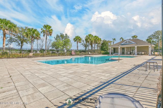 813 SUNNY STROLL Drive, Middleburg, FL 32068