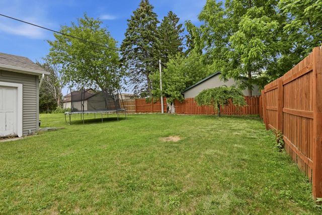 1210 Hamilton STREET, Manitowoc, WI 54220