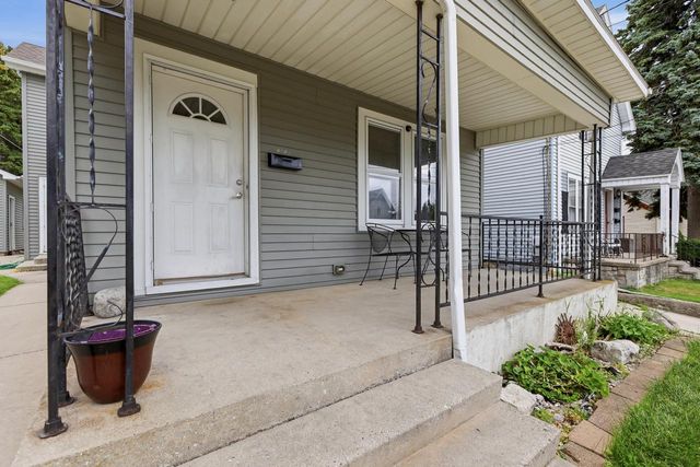 1210 Hamilton STREET, Manitowoc, WI 54220