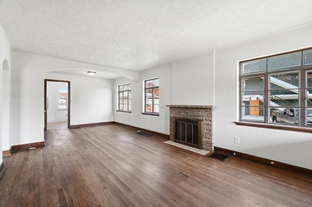 571 S Hague Avenue, Columbus, OH 43204