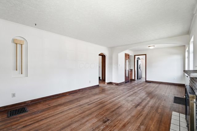571 S Hague Avenue, Columbus, OH 43204