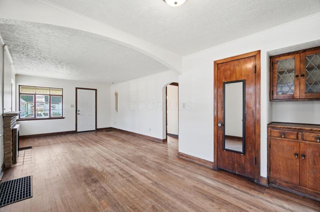 571 S Hague Avenue, Columbus, OH 43204