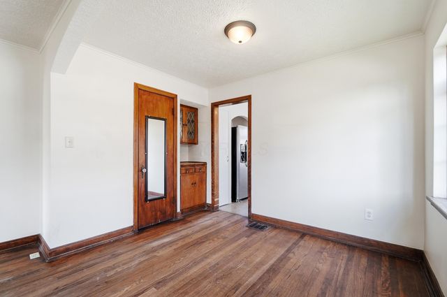 571 S Hague Avenue, Columbus, OH 43204