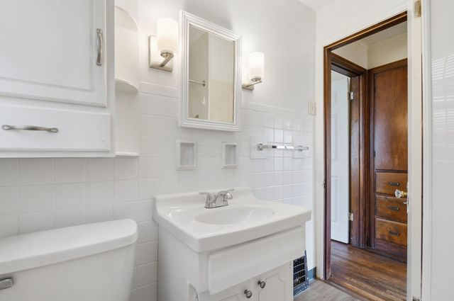 571 S Hague Avenue, Columbus, OH 43204