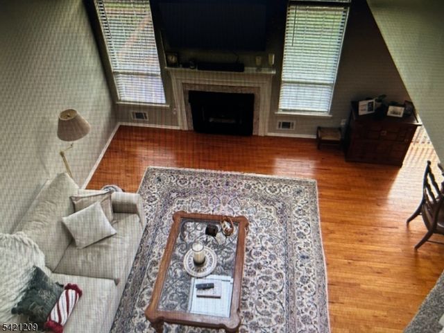 89 Violet Ct, Readington Twp., NJ 08889
