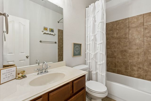 12548 Saratoga Springs Circle, Fort Worth, TX 76244
