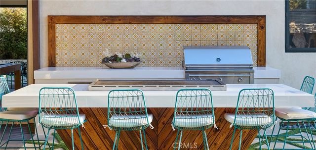 1112 Park Street, Huntington Beach, CA 92648