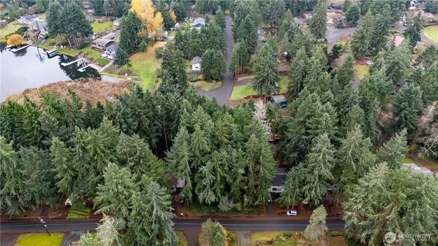 6943 20th Avenue E, Lacey, WA 98503
