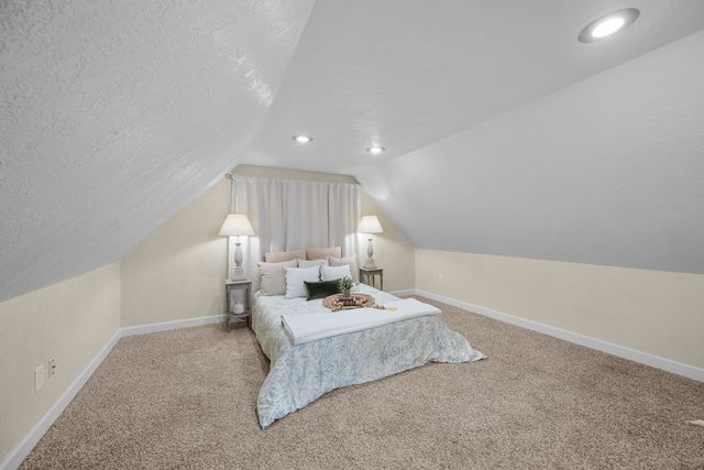 2406 18TH Avenue, Rock Island, IL 61201