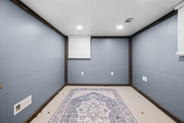 2406 18TH Avenue, Rock Island, IL 61201