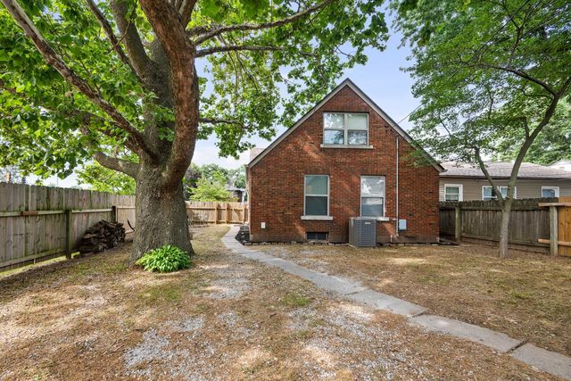 2406 18TH Avenue, Rock Island, IL 61201