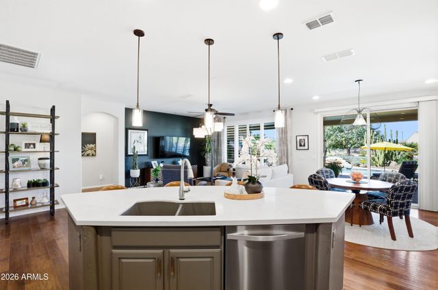 4062 N PRESIDENTIAL Drive, Florence, AZ 85132