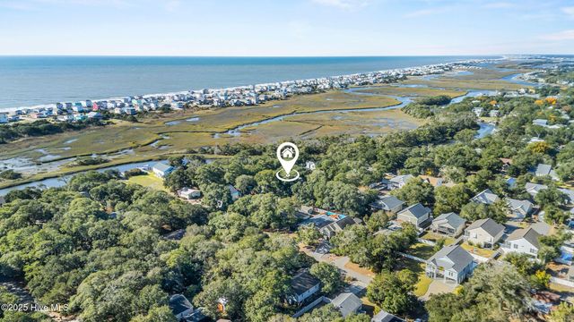 120 SW 7th Street, Oak Island, NC 28465