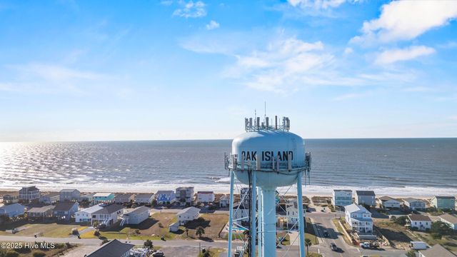 120 SW 7th Street, Oak Island, NC 28465