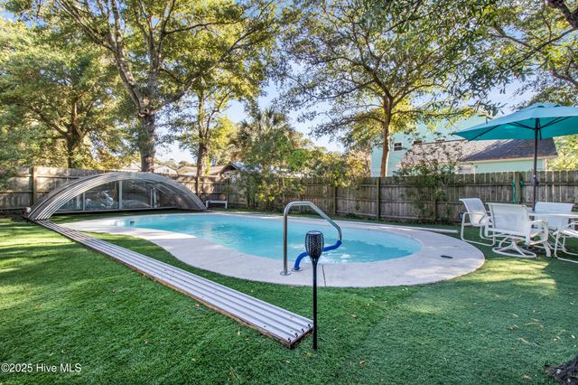 120 SW 7th Street, Oak Island, NC 28465