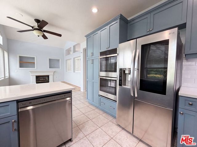 23608 Ashwood Place, Valencia, CA 91354