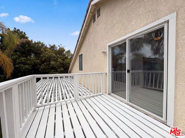 23608 Ashwood Place, Valencia, CA 91354
