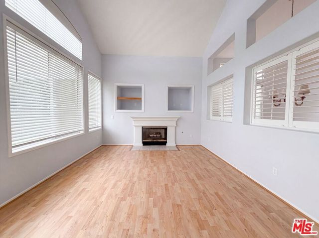 23608 Ashwood Place, Valencia, CA 91354