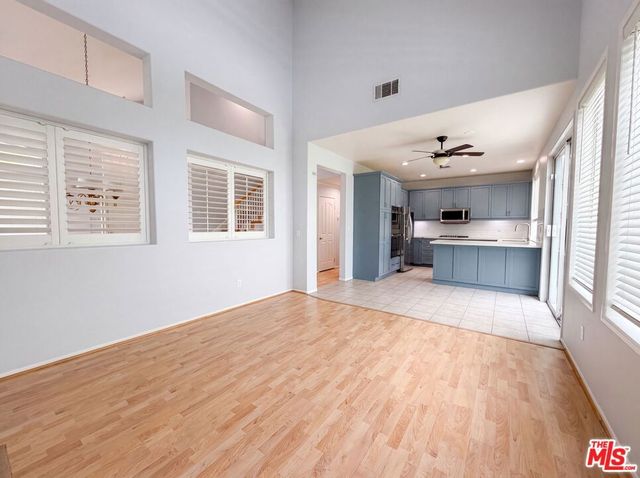 23608 Ashwood Place, Valencia, CA 91354