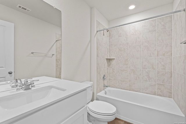 262 Pigeon Green, San Antonio, TX 78253