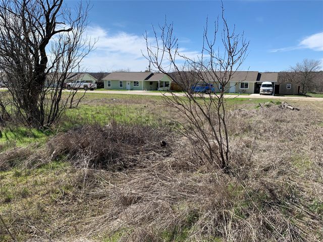 518 Sleepy Meadow Drive, Bridgeport, TX 76426