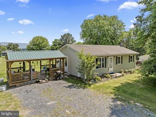 166 ELIZABETH LN, Edinburg, VA 22824