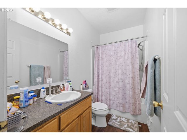 87851 CEDAR FLAT Rd, Springfield, OR 97478