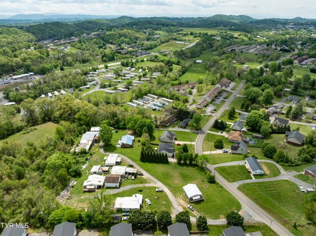 166-178 Gray Station Road, Johnson City, TN 37615