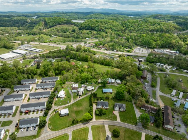 166-178 Gray Station Road, Johnson City, TN 37615