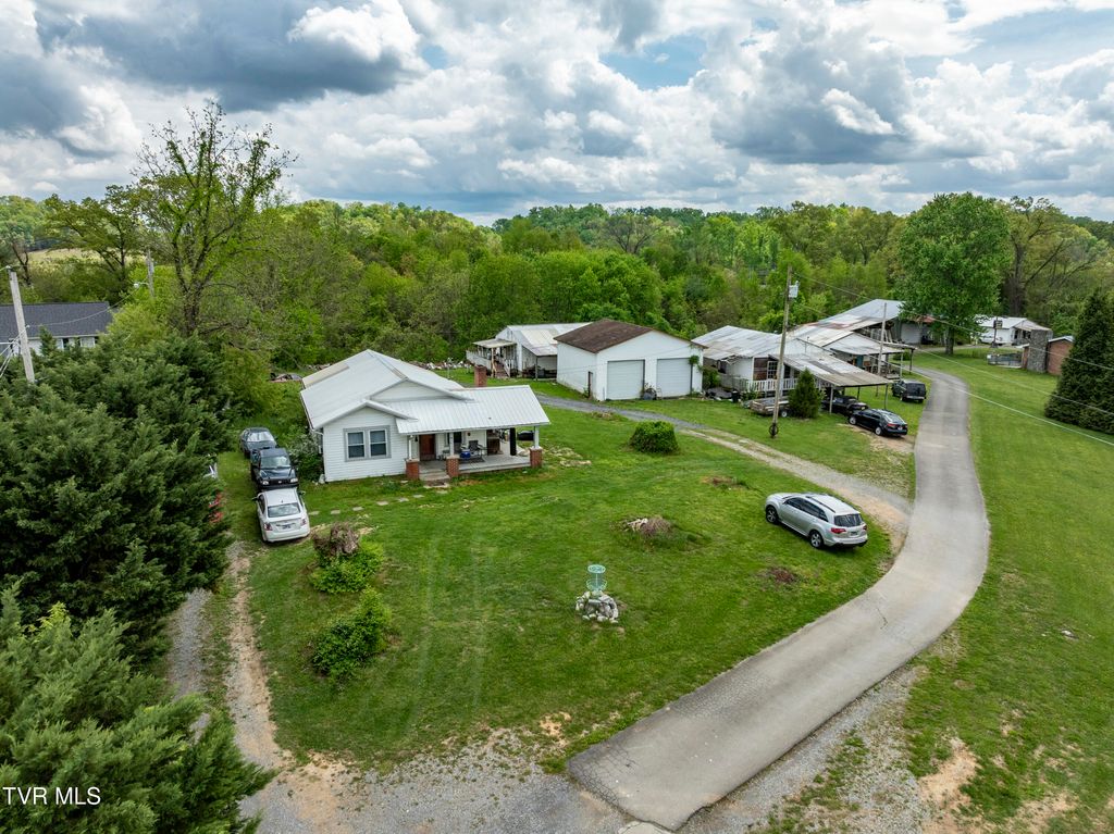 166-178 Gray Station Road, Johnson City, TN 37615