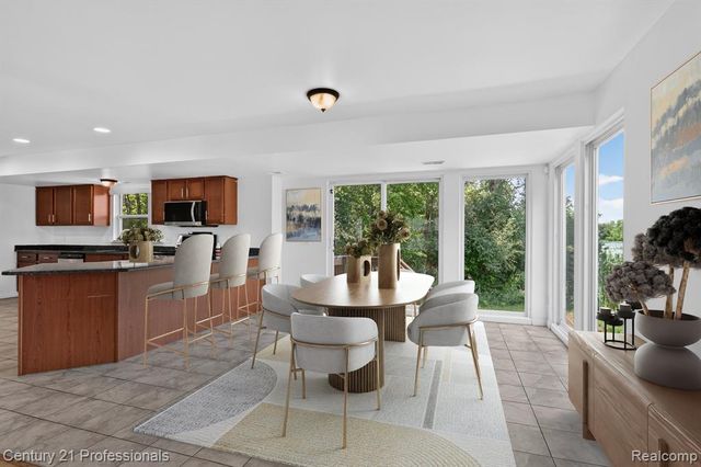 2042 Decker Road, Walled Lake, MI 48390