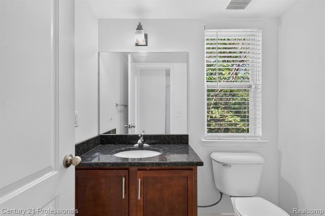 2042 Decker Road, Walled Lake, MI 48390
