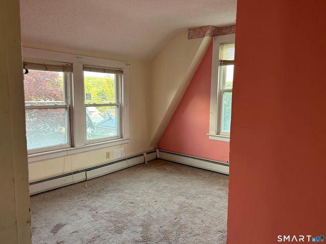 27 Harker Avenue, Waterbury, CT 06705